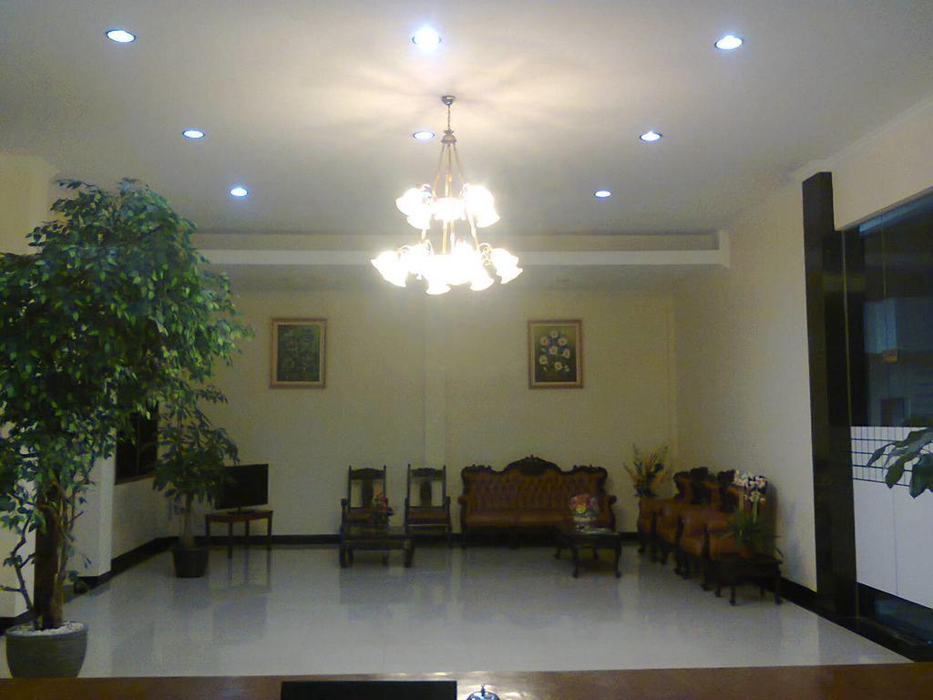Kailani Inn Medan Zewnętrze zdjęcie